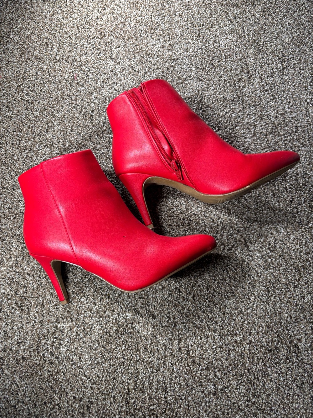Apt. 9 Red Pointed Toe Ankle Booties with Side Zip